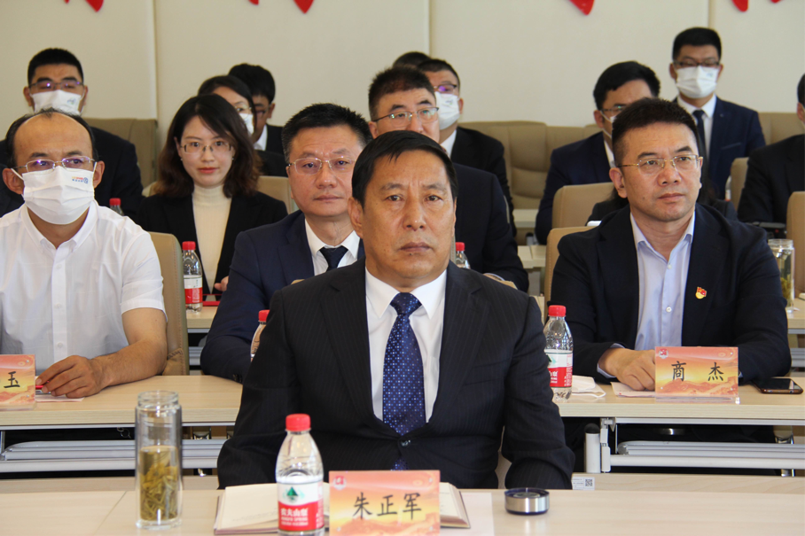 青海司法厅党组成员、副厅长朱正军.png 青海司法厅党组成员、副厅长朱正军.png