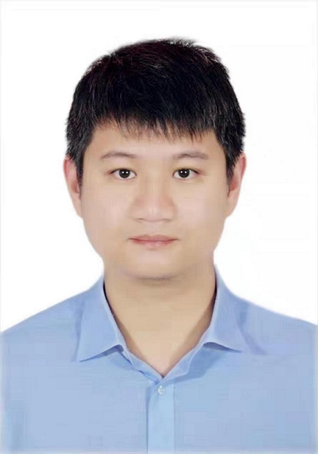 压缩后钟华律师.jpg 压缩后钟华律师.jpg